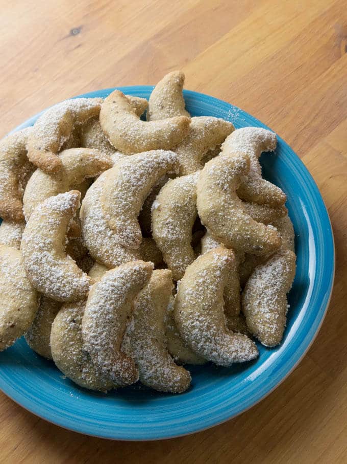 Vanillekipferl (German Vanilla Crescent Cookies) | Plated Cravings