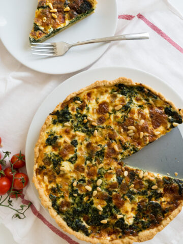 My Spinach Quiche with Cheese and Pine Nuts is easy to make and perfect for brunch and parties! It also makes a perfect dinner.