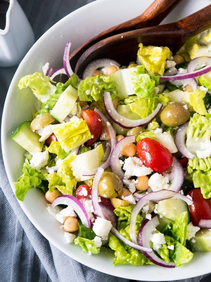 A simple Balsamic Chickpea Feta Greek Salad full of flavours and vibrant colours. Ready in less than 5 minutes as a side or main dish!