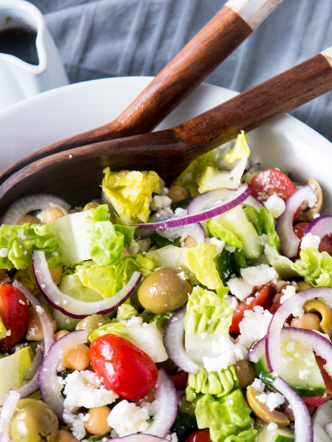 A simple Balsamic Chickpea Feta Greek Salad full of flavours and vibrant colours. Ready in less than 5 minutes as a side or main dish!