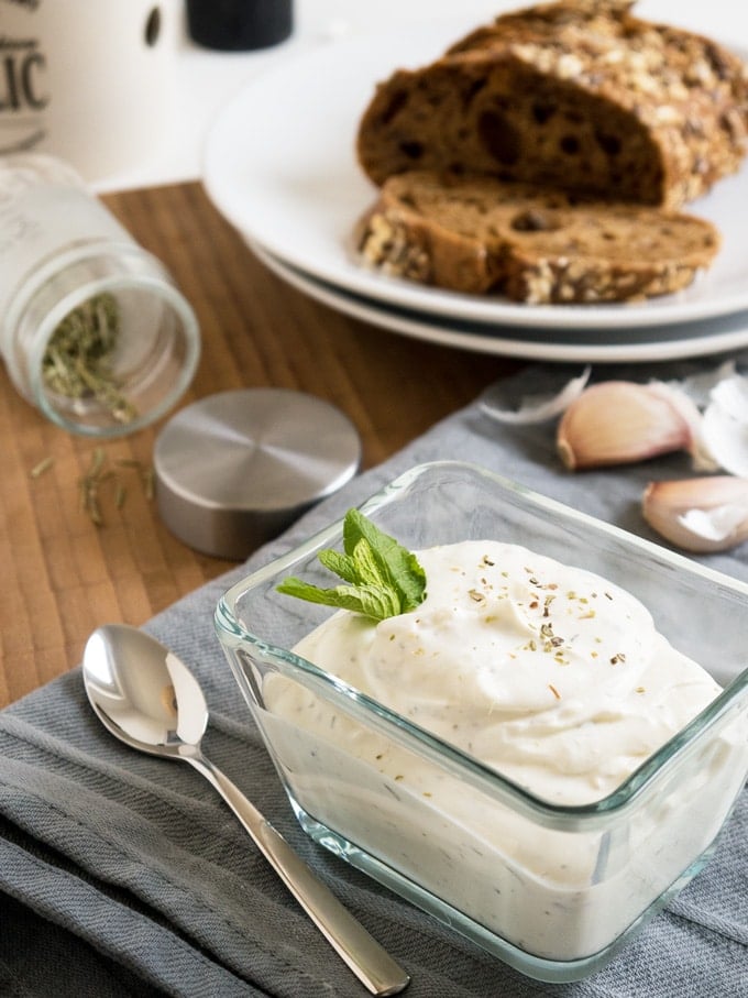 An easy to make 1-Minute Feta Cheese Dip which goes well with meat, bread or veggies. Made with sour cream and Mediterranean herbs.