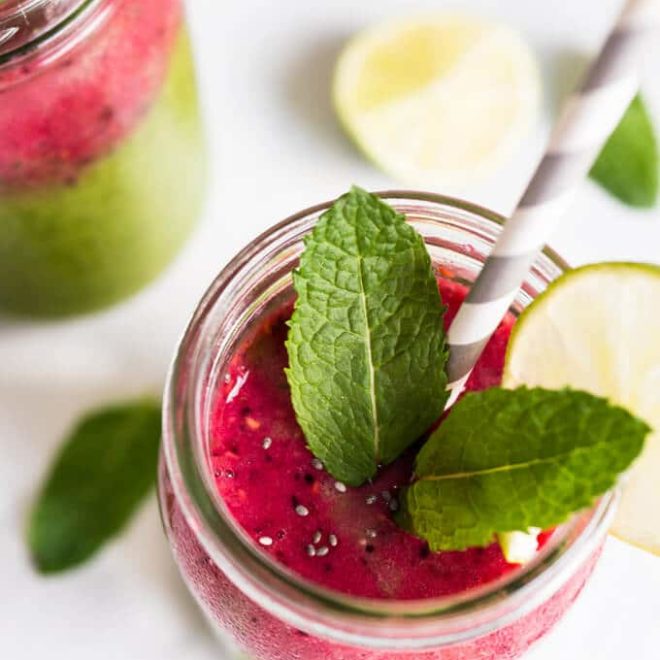 Coconut Water Smoothie w/ raspberries and spinach (vegan)