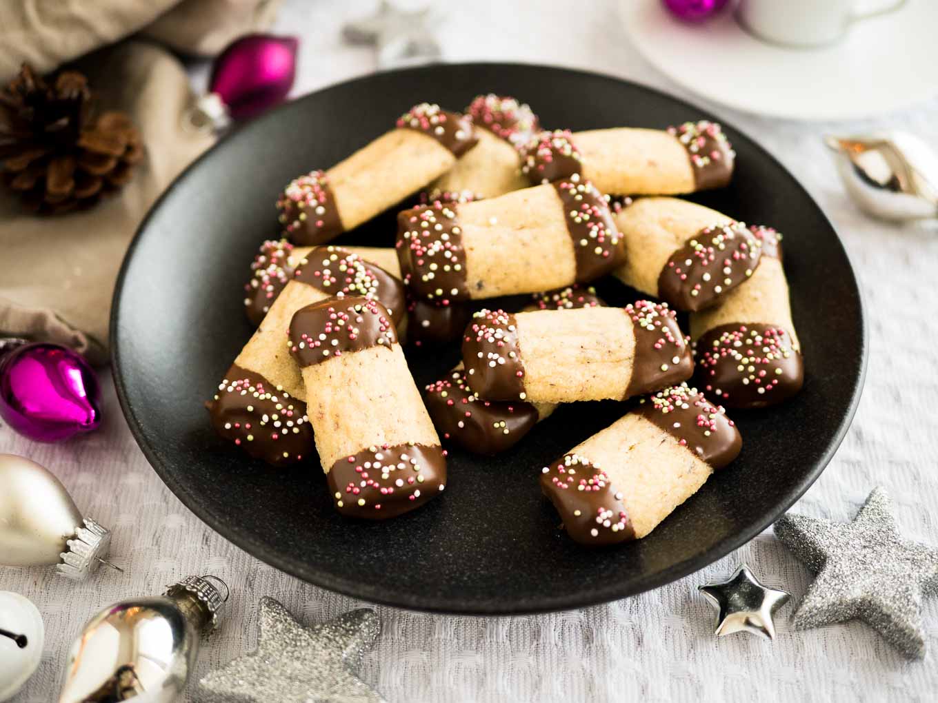 These Maple Hazelnut Cookies are so easy to make! Ground hazelnuts and maple syrup make these cute log cookies extra flavorful.