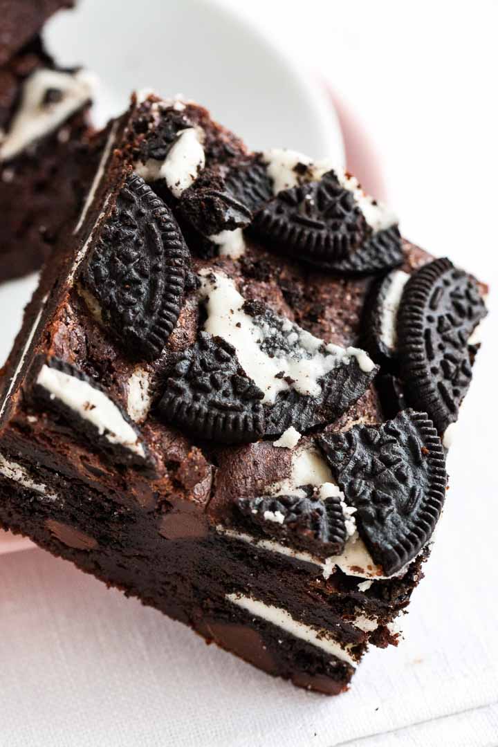 Oreo Brownies Fudge Brownies Stuffed With Cookies Plated Cravings