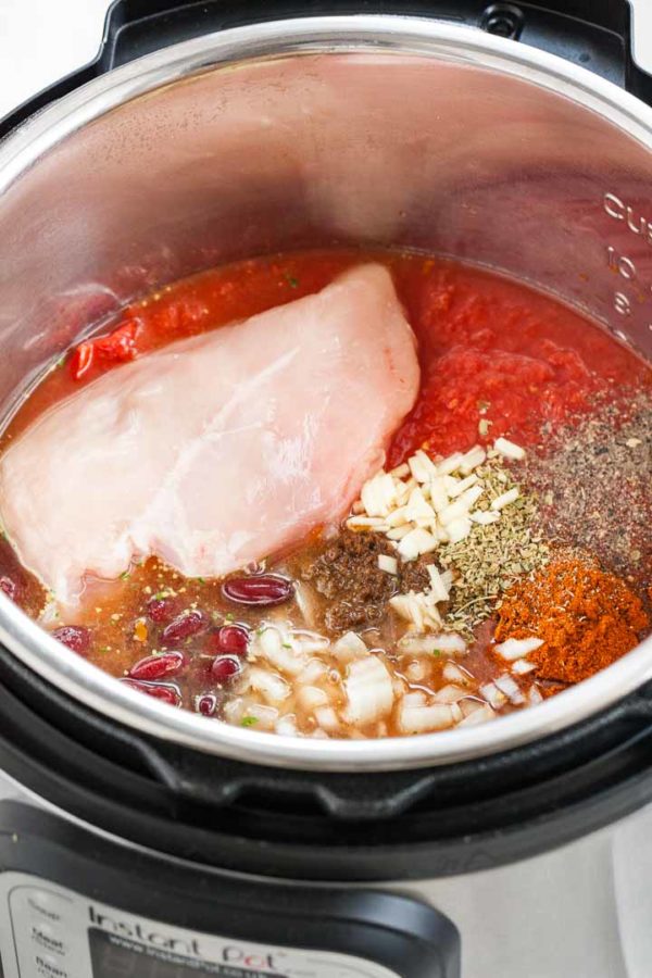 Instant Pot Chicken Chili {SO easy and flavorful!} Plated Cravings