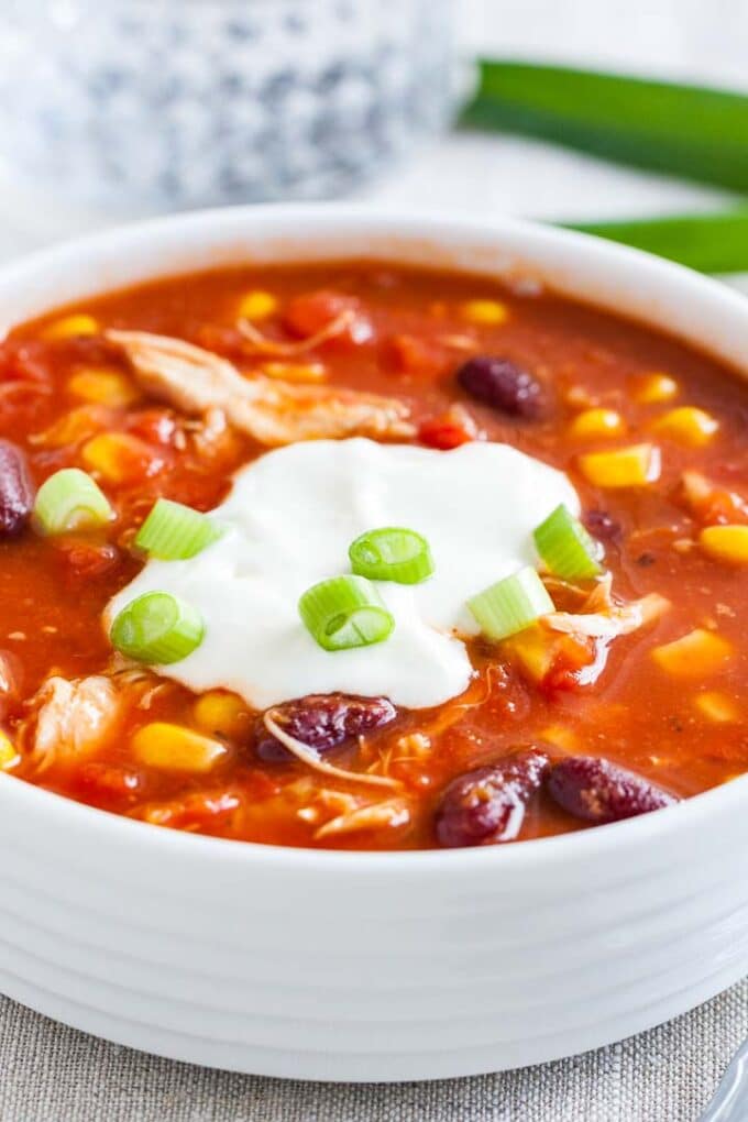 Instant Pot Chicken Chili {SO easy and flavorful!} Plated Cravings