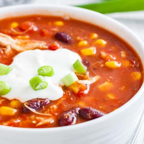 Instant Pot Chicken Chili {SO easy and flavorful!} Plated Cravings