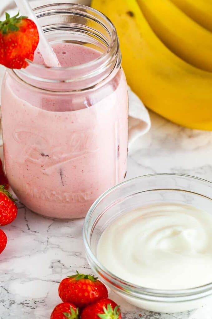 Strawberry Banana Yogurt Smoothie Plated Cravings Strawberry Banana Smoothie With Yogurt Plated Cravings 4 680x1020