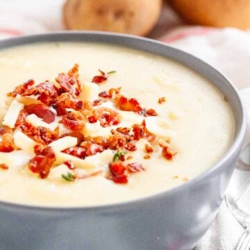 Cheesy Potato Soup {A creamy Crockpot Potato Soup Recipe}