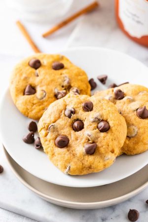 Pumpkin Chocolate Chip Cookies