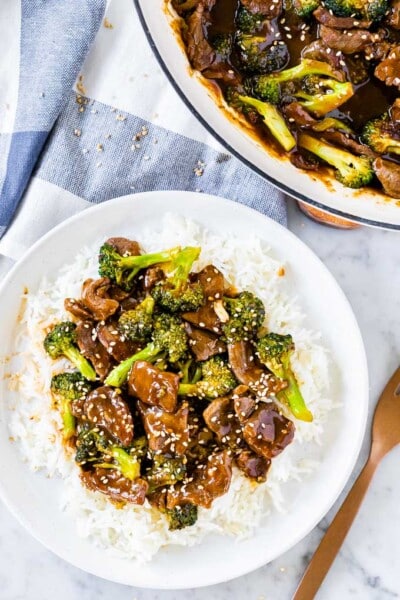 Beef and Broccoli {So easy and flavorful!} - Plated Cravings