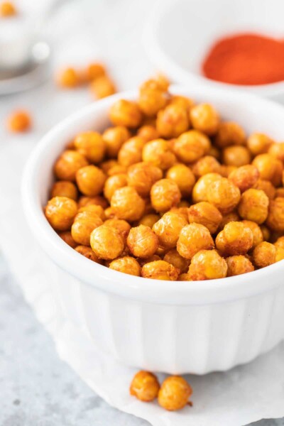 Crispy Air Fryer Chickpeas (High-protein Snack) - Plated Cravings