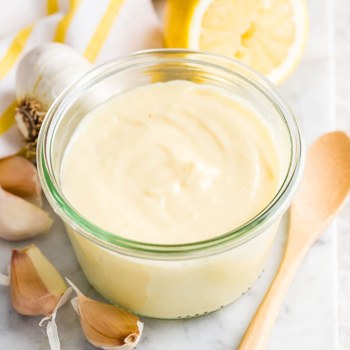 Easy Aioli Sauce {Homemade Garlic Mayonnaise} Plated Cravings